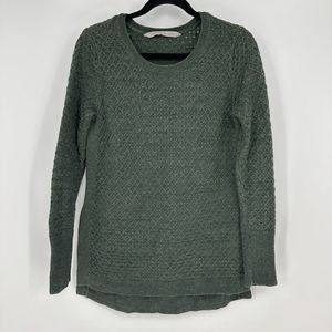Athleta Green Crew Neck Sweater